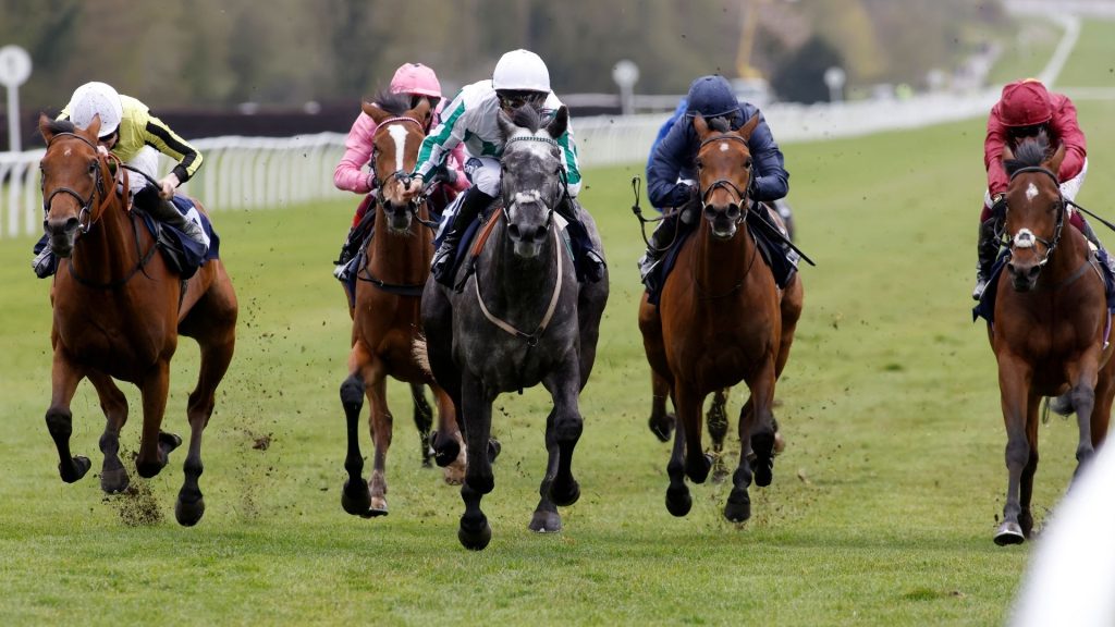Sherbet Lemon wins the Lingfield Oaks Trials