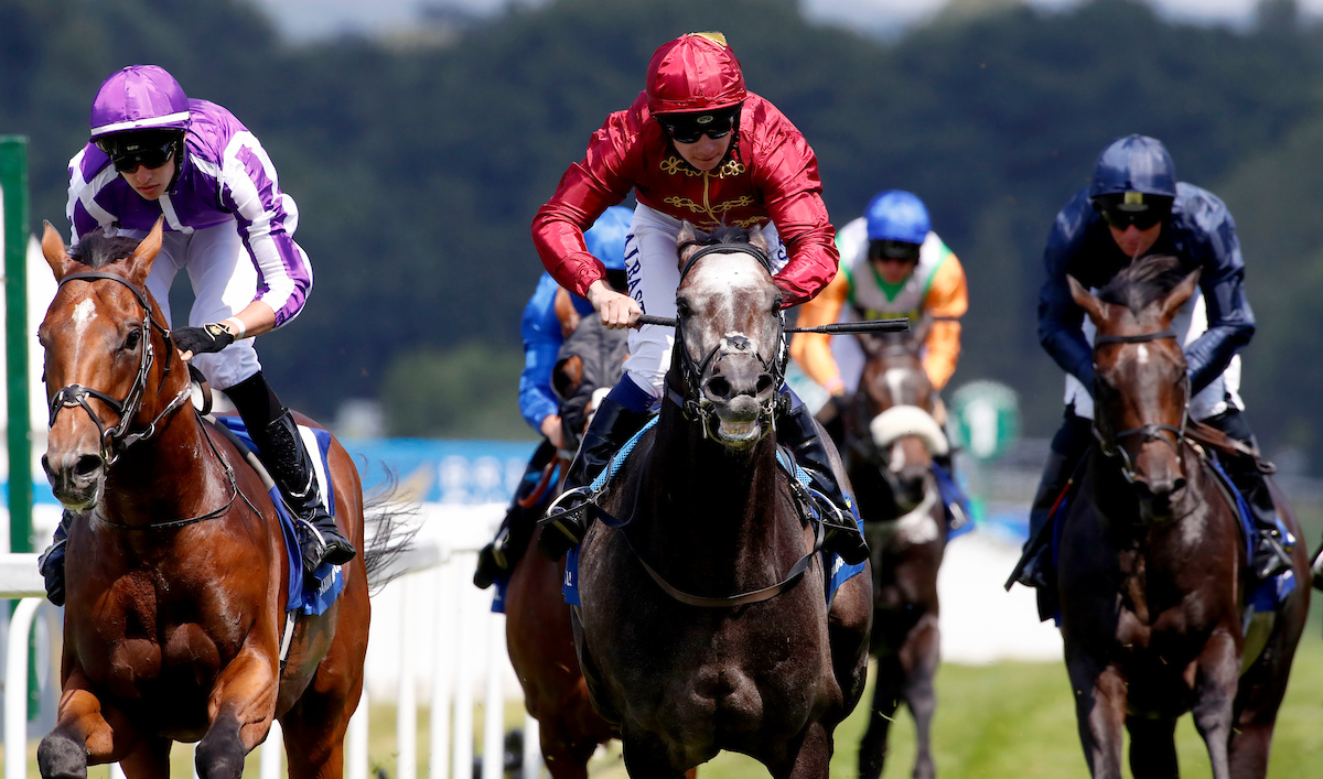 Roaring Lion wins the Coral Eclipse